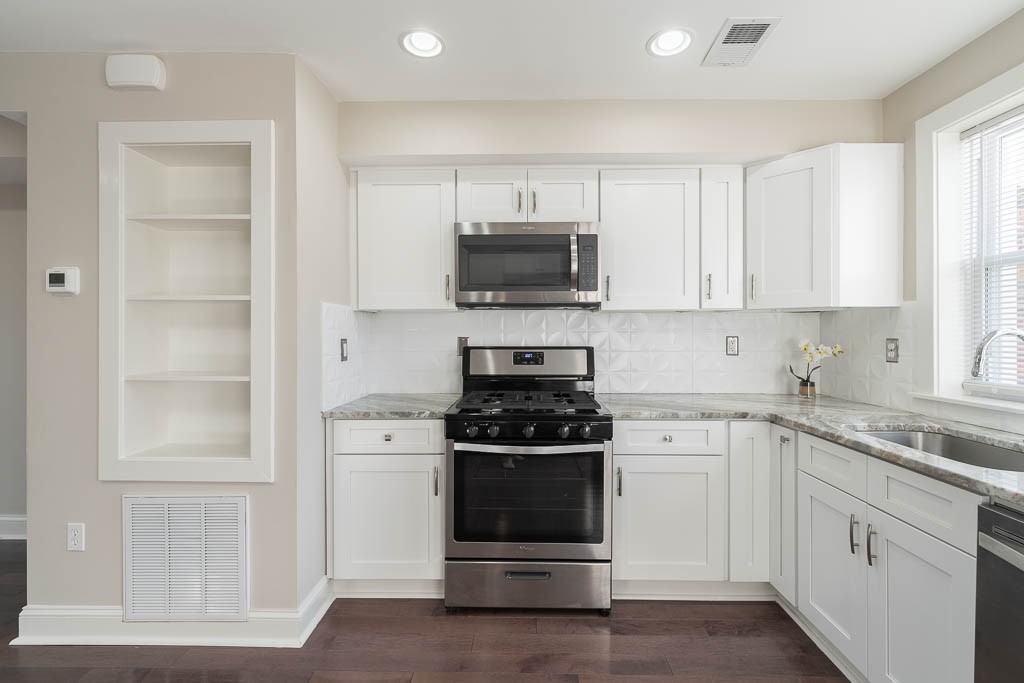 3351 Clay Pl Ne - Photo 4 of 15