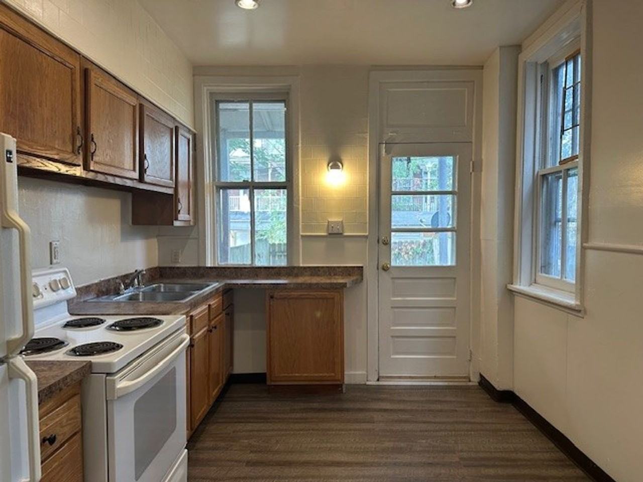 2214 Logan Street - Photo 5 of 15