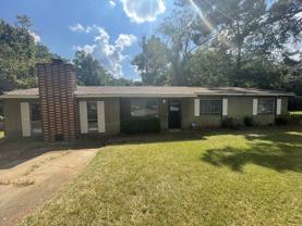 1405 Dianne Dr - Photo 1 of 1