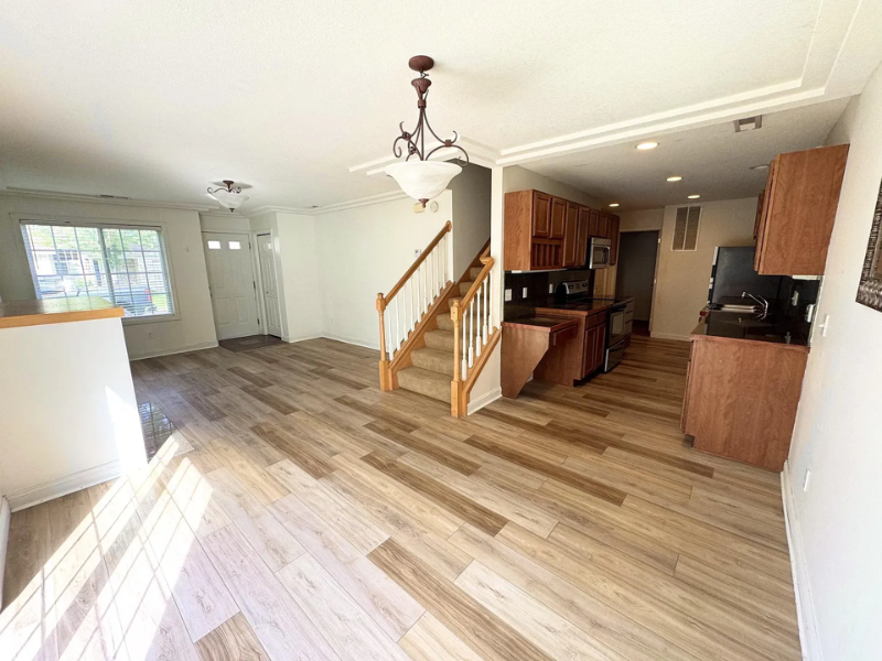 21113 North Clydesdale Curve - Photo 3 of 16