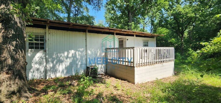 15391 Flud Road - Photo 7 of 17