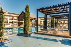 featured image of 2875 Painted Lake Circle