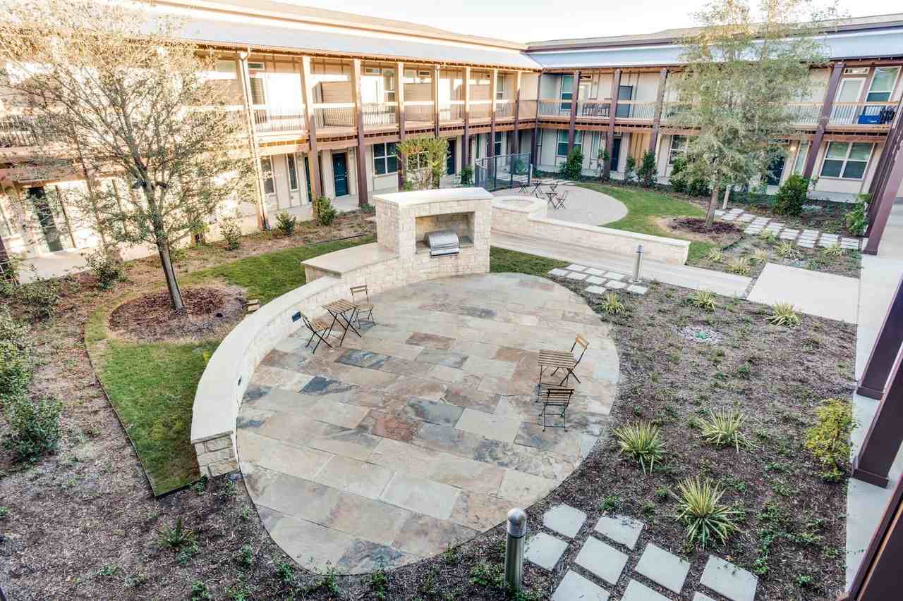 The Boat House - Photo 3 of 50