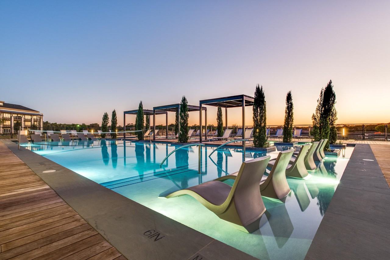 The Boat House - Photo 5 of 50