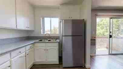123 South Catalina Street - Photo 3 of 46