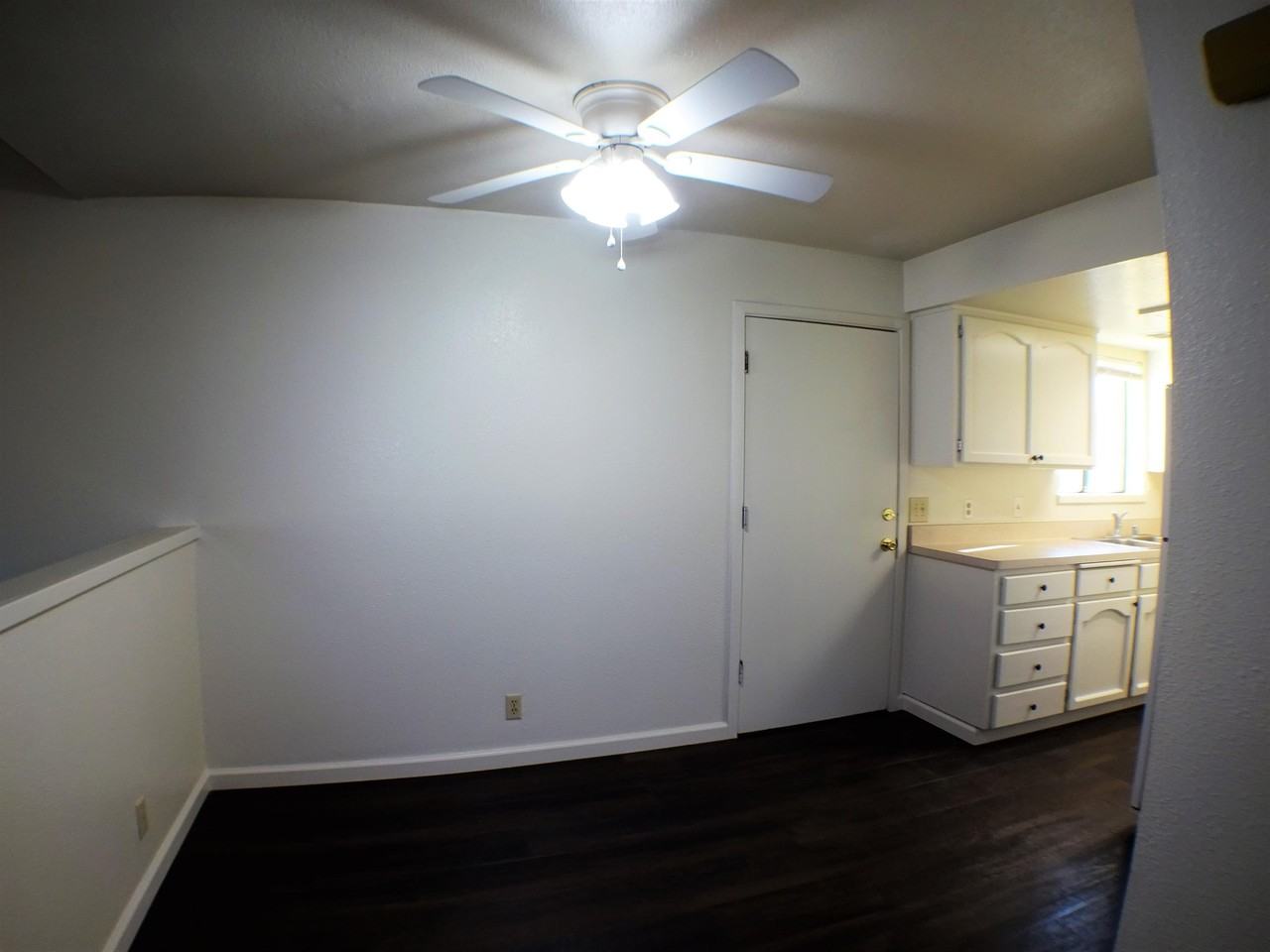 2811 Morseman Avenue (G) - Photo 4 of 14