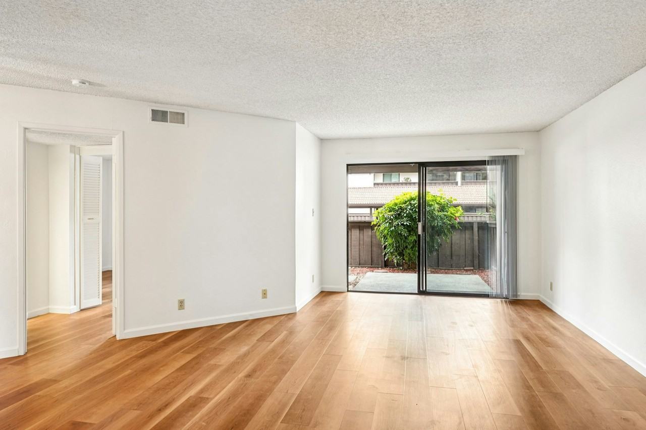 999 Evelyn Terrace, Unit 71 - Photo 3 of 18