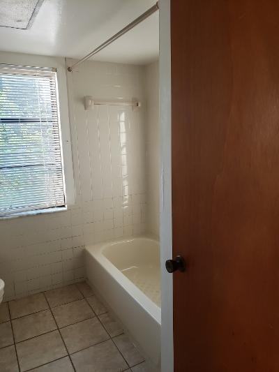 3801 Country Club Blvd 1-8 - Photo 3 of 34