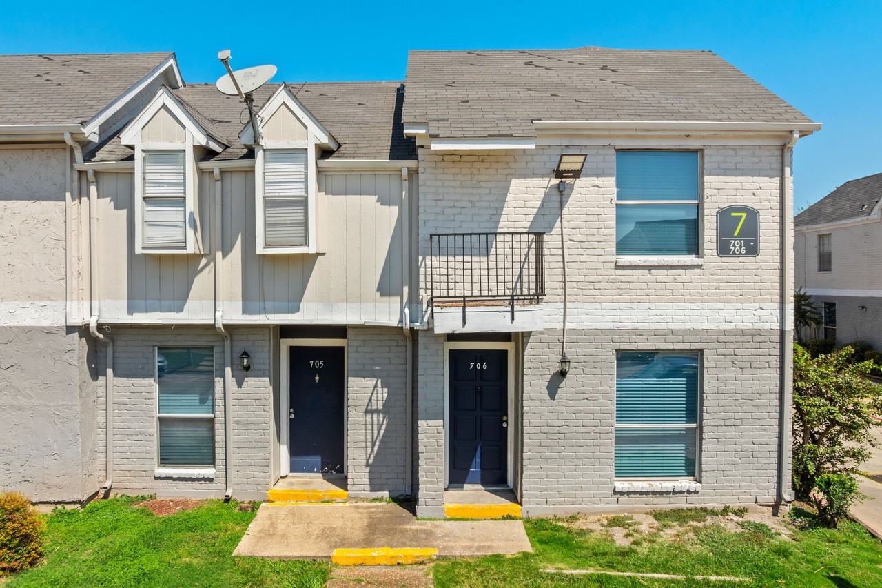 Costa Verde - Photo 3 of 43