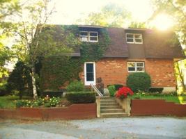 featured image of Sleepy Hollow Manor