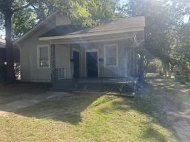 2124 Maple A - Photo 1 of 1