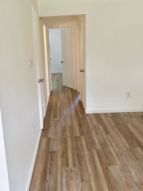ELEANOR COURT APTS - Photo 6 of 14