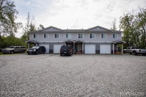 featured image of 4512 W Overby St #1