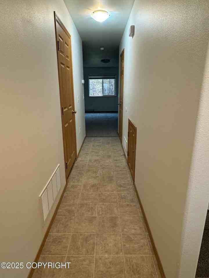 5595 S Irwin Dr #4 - Photo 4 of 15