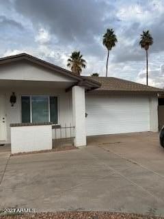 524 W Riviera Dr - Photo 2 of 9