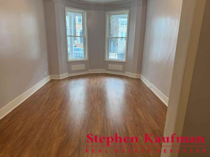 2919 Heath Ave - Photo 3 of 10