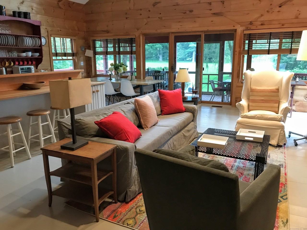 310 Twin Lakes Road - Photo 6 of 31