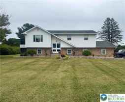 205 Earl Dr - Photo 1 of 1