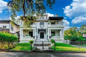 featured image of 960 Government St #C