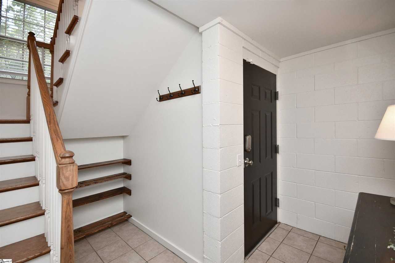 7 Hamilton Avenue - Photo 7 of 42