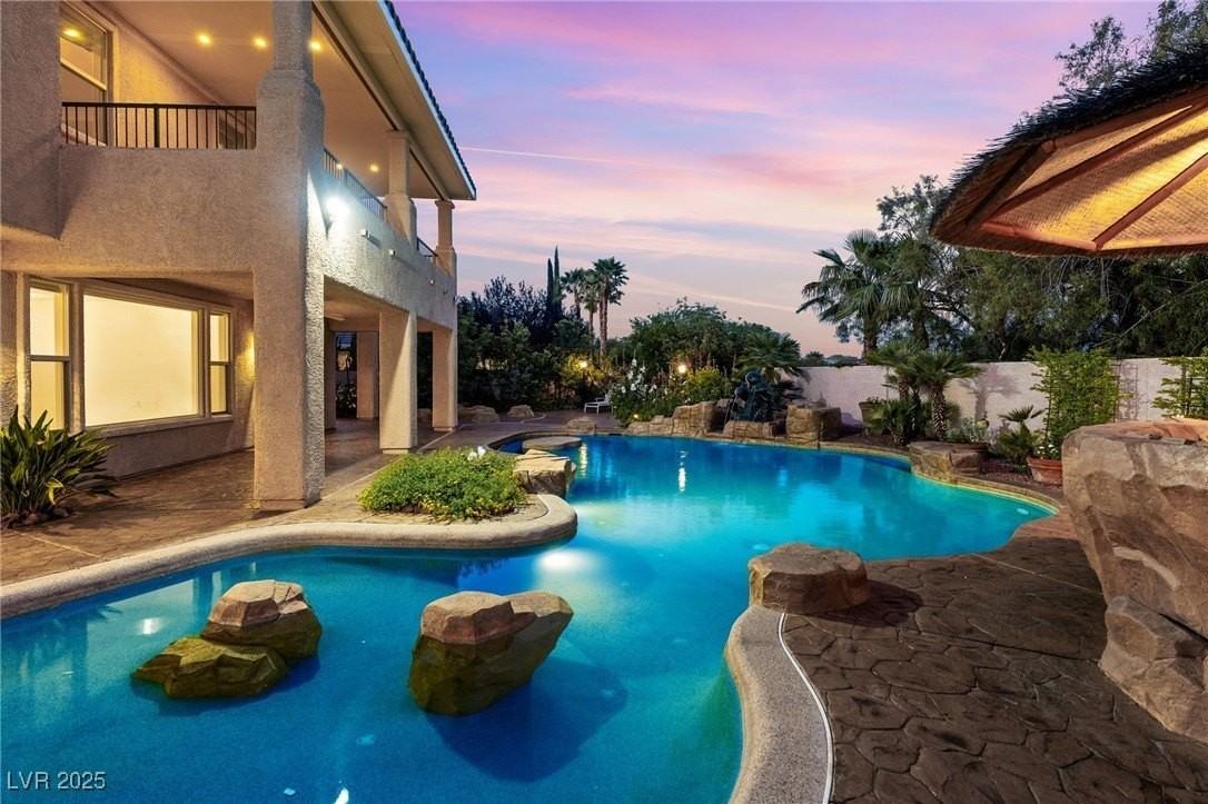 3010 Hammerwood Dr - Photo 4 of 29