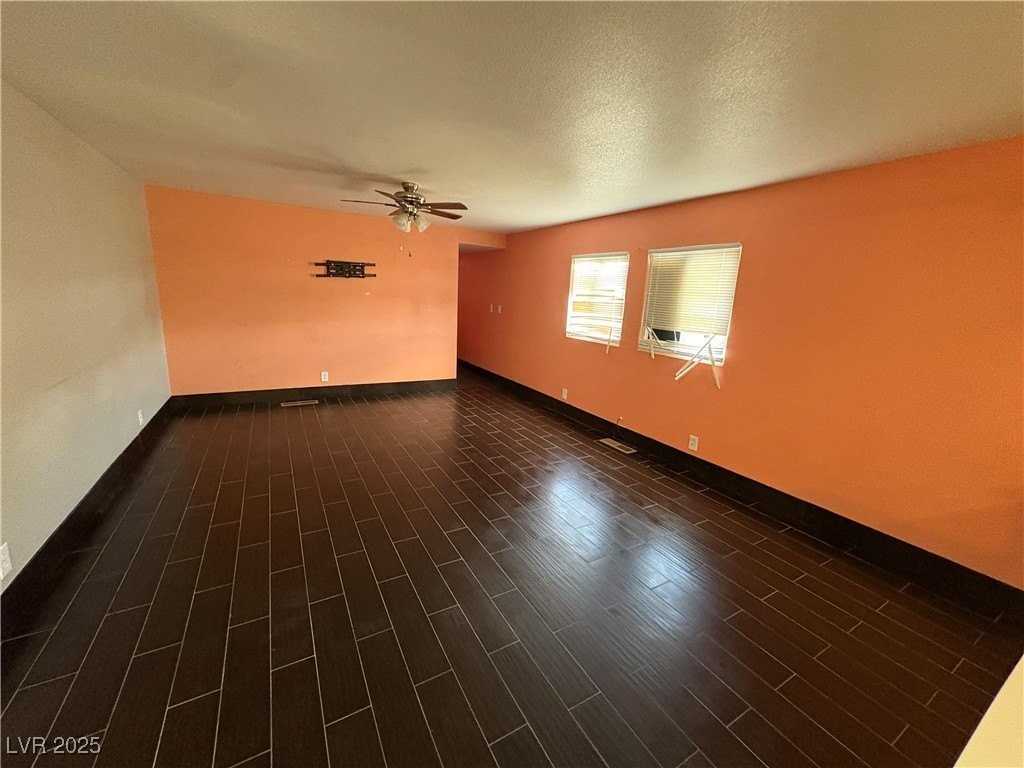 249 Shoshone Lane - Photo 4 of 16