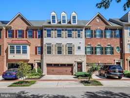 featured image of 2128 Turleygreen Pl