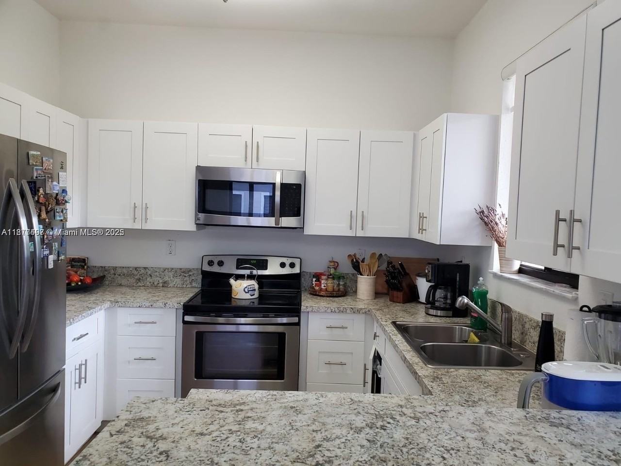 12752 Southwest 131st Terrace #12752 - Photo 6 of 13