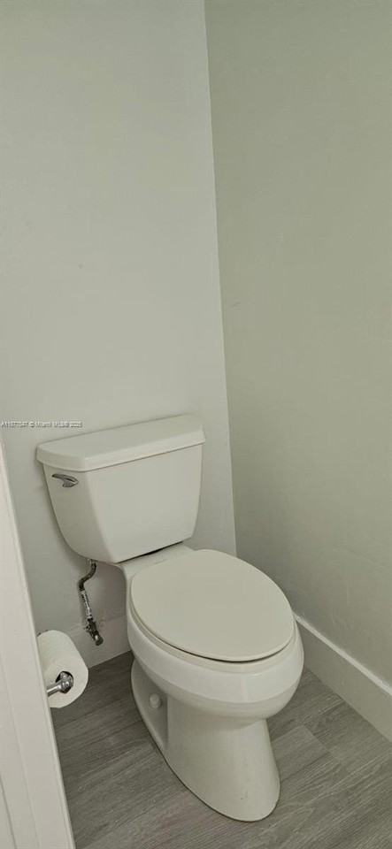 204 Palm Circle East - Photo 6 of 15