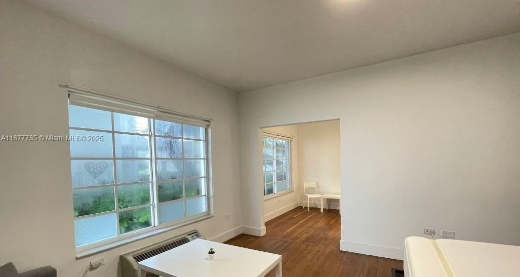 1602 Meridian Ave #17 - Photo 2 of 8