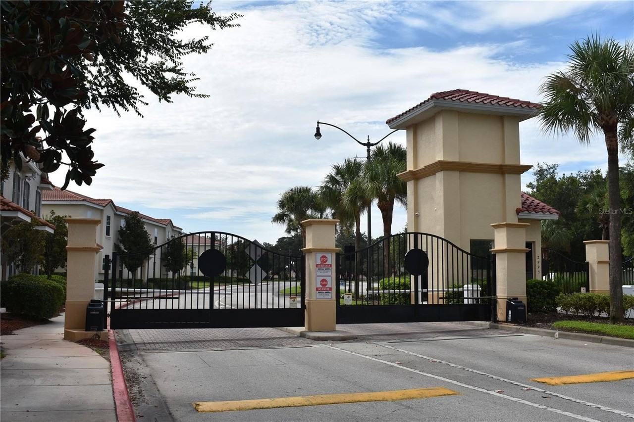 3045 Sangria St - Photo 2 of 36