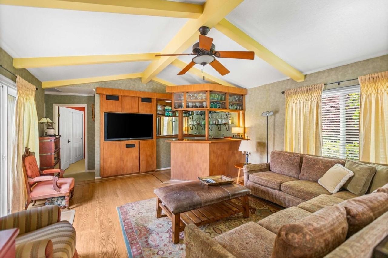 360 Camino Al Barranco - Photo 5 of 28