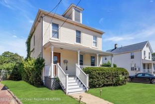 325 Roosevelt Ave - Photo 1 of 1