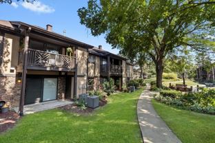 850 Sheldon Ct #D - Photo 1 of 1