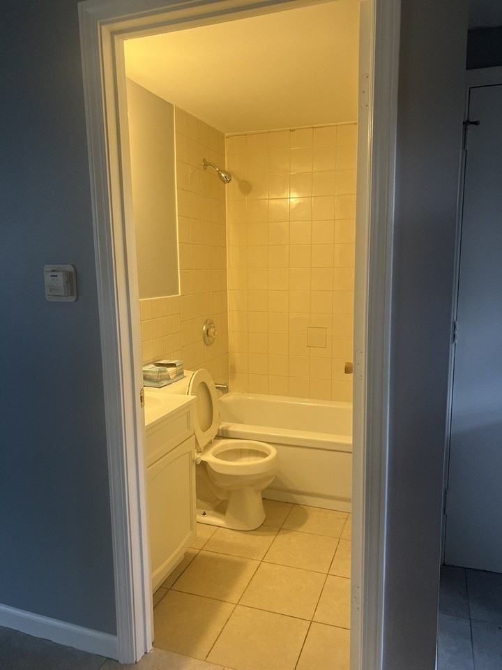 2622 Hanson St #1 - Photo 7 of 14