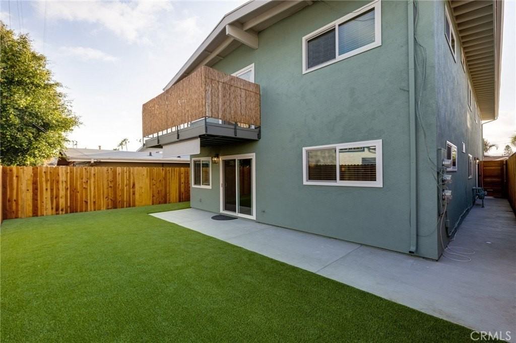 211 Avenida Serra #A - Photo 5 of 14