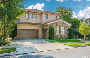 featured image of 32 Walnut Crk