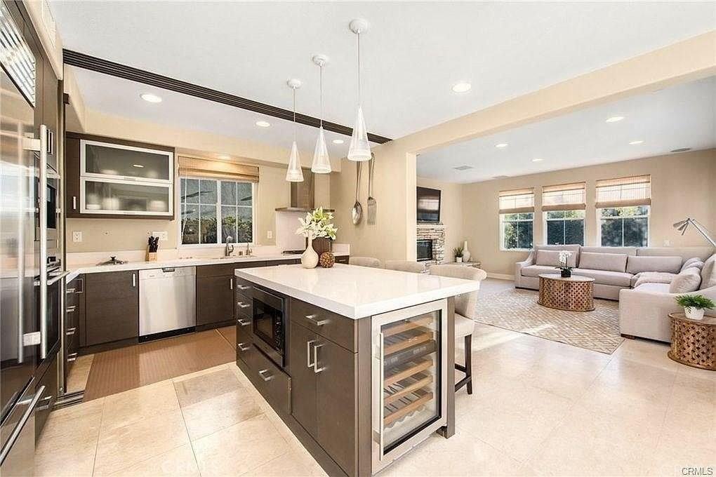 32 Walnut Creek - Photo 4 of 24