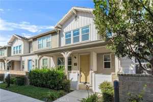 featured image of 139 Farmhouse Dr #5