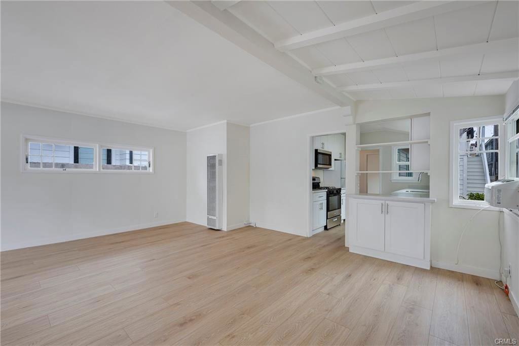 122 Apolena Ave - Photo 3 of 8