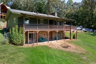 568 Prince Dr - Photo 1 of 1