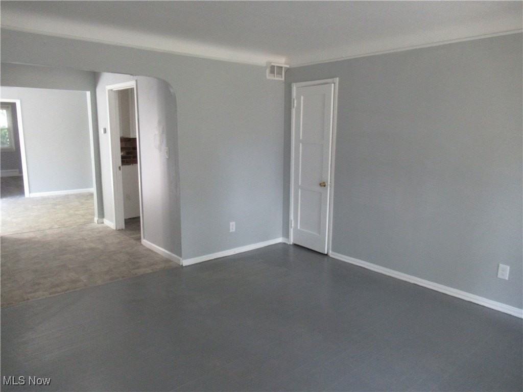 14314 Viola Ave - Photo 5 of 25