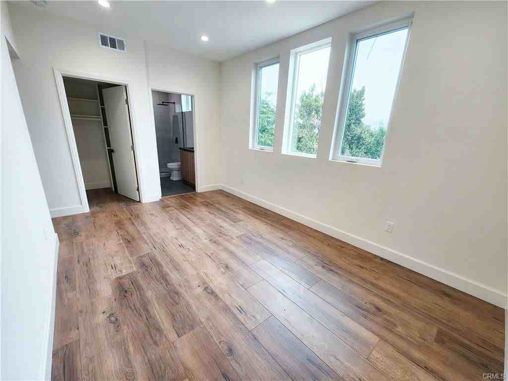 11255 Tiara Street #11257 - Photo 6 of 8