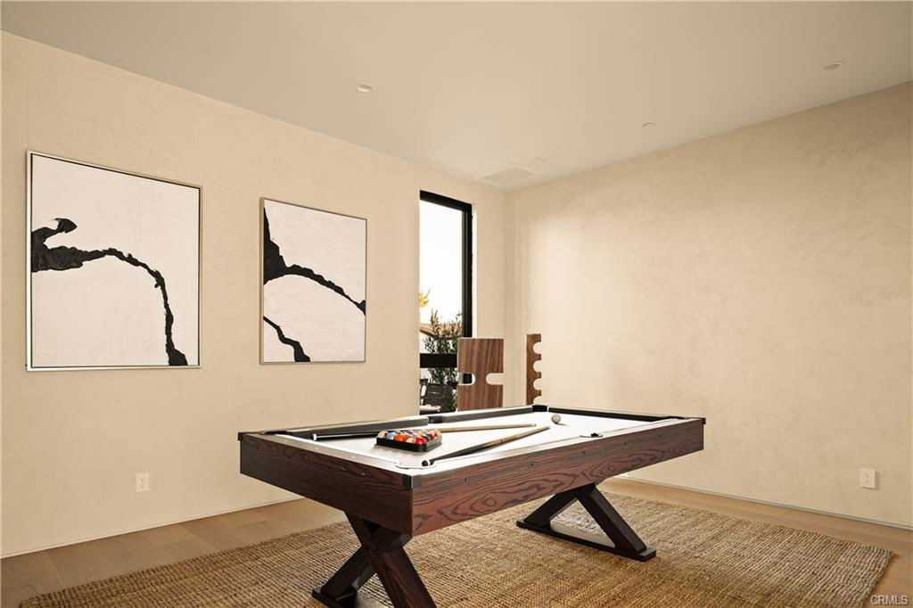 5006 Enfield Ave - Photo 3 of 8