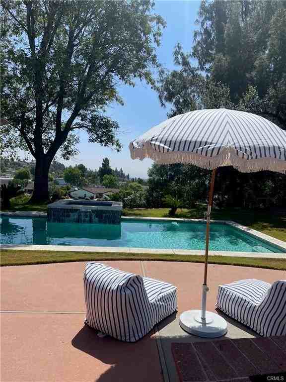 16772 Knollwood Dr - Photo 6 of 8