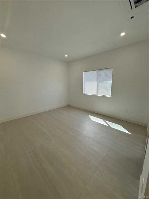 22352 1/2 Schoenborn St - Photo 3 of 8