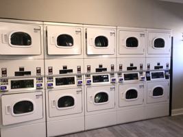 featured image of 1 Lakeside Rd