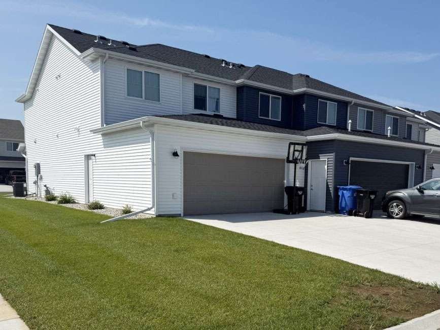 Valley View Townhomes - Photo 6 of 12