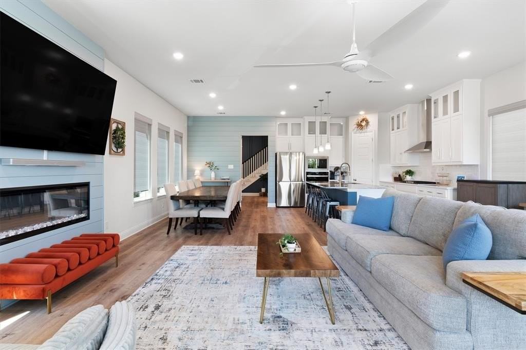 7309 Sunset Blvd - Photo 5 of 40