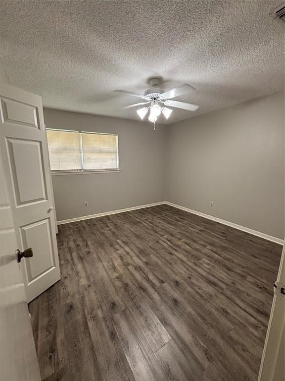 105 Stiles Dr - Photo 4 of 10